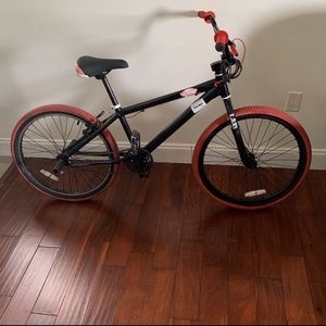 Se bike so cal flyer trade for mini dirt bike or shoes
